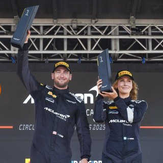 #43 McLaren Artura Trophy Evo of Alexandra Hainer and Jesse Lazare, Motorsports in Action, McLaren Trophy America, Pro-Am, SRO America, Circuit fo the Americas, Austin, TX, April 2025.
 | Brian Cleary/SRO