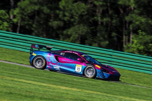 #18 McLaren Artura Trophy Evo of Brandon Kreutz and Canaan O'Connell, Flying Lizards Motorsports, McLaren Trophy America, SRO America, VIRginia International Raceway, alton, VA, July 2025.
 | Brian Cleary/SRO