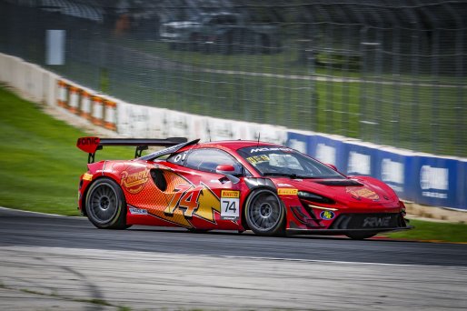 #74 McLaren Artura Trophy Evo of Casey Dennis and James Li, RWE Motorsport, McLaren Trophy America, Pro-Am, SRO America, Road America, Elkhart Lake, WI, August 2025.
 | Brian Cleary/SRO