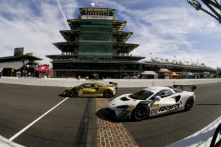 #43 McLaren Artura Trophy Evo of Alexandra Hainer and Jesse Lazare, Motorsports in Action, McLaren Trophy America, Pro-Am, #812 McLaren Artura Trophy Evo of Keegan Massey and Michael Steeves, RAFA Racing Club, Pro, SRO America, Indianapolis Motor Speedway | Brian Cleary/SRO