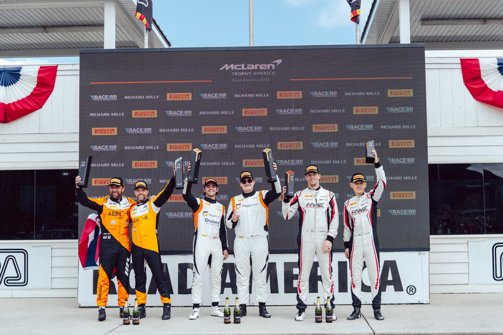 Broll and Pintos break duck with double victory to close title battle heading into Indy
