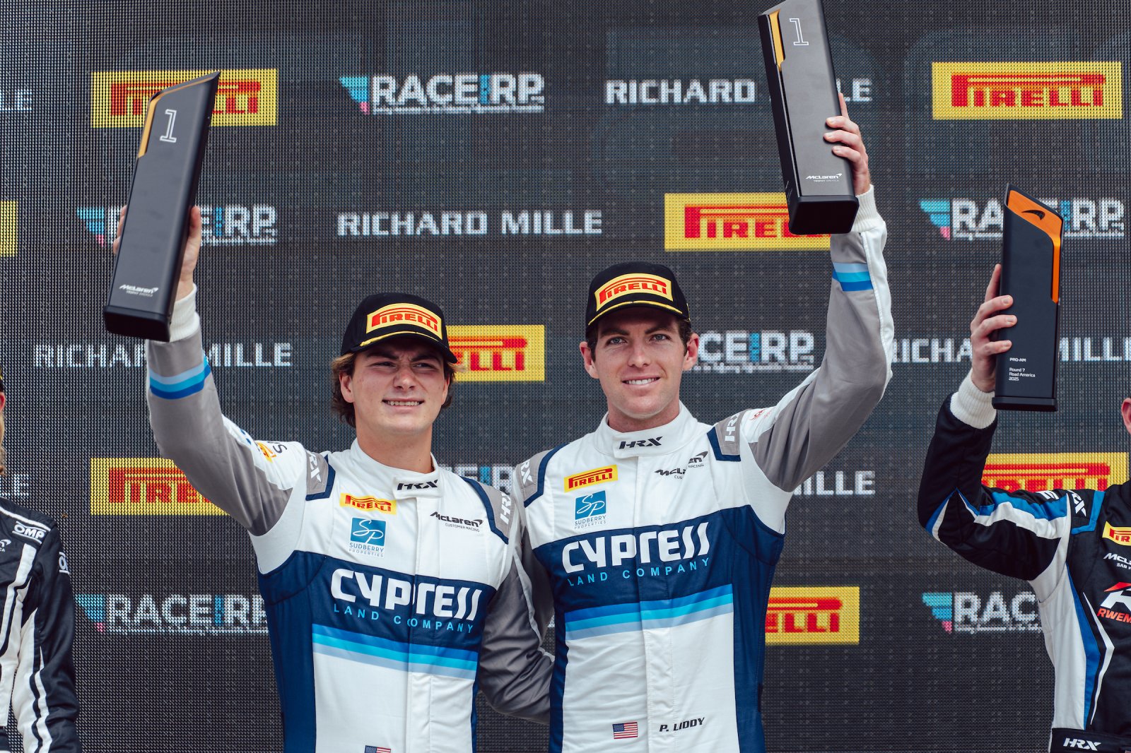 Harvey and Liddy graduate ot the pro class for 2026 McLaren Trophy America Attack